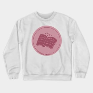 romance reader / romance books pink design with hearts in a circle Crewneck Sweatshirt